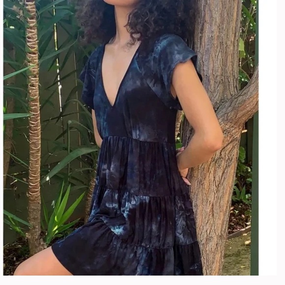 UO Julia Ruffle Hipster Hippie Art Chic Glam Party Cute Girly Classy Mini Dress - Picture 3 of 7